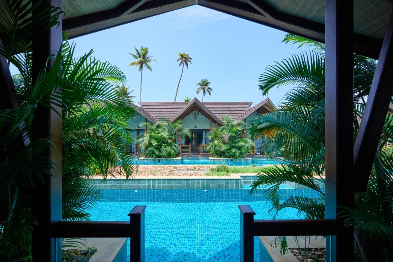 Gokulam Grand Resort & Spa, Kumarakom Exterior foto